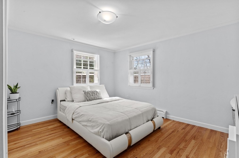 30 Boornazian Rd, Methuen MA 01844-2802 exterior