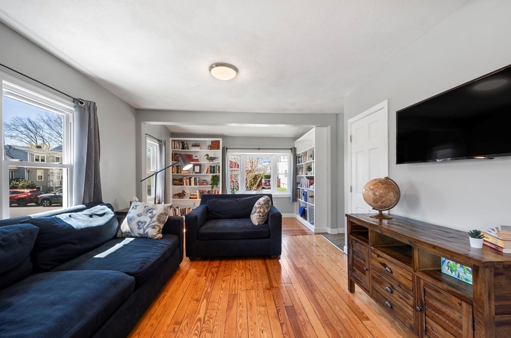 10 Crane St, Danvers MA  01923-3014 exterior