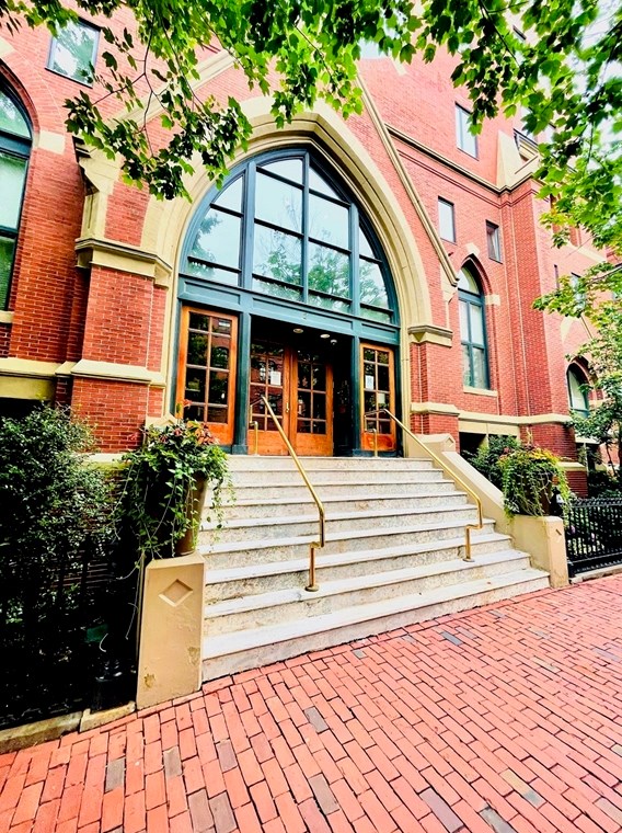 2 Clarendon St, Boston MA  exterior