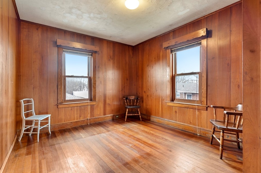 496 Concord St, Lowell MA 01852-3624 exterior