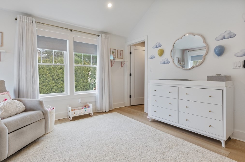 62 Beaufort Ave, Needham MA 02492-3804 exterior