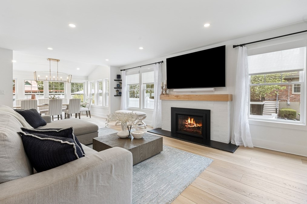 62 Beaufort Ave, Needham MA 02492-3804 exterior