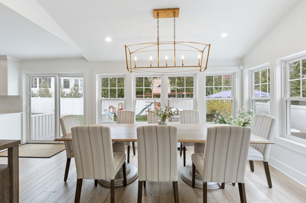 62 Beaufort Ave, Needham MA 02492-3804 exterior