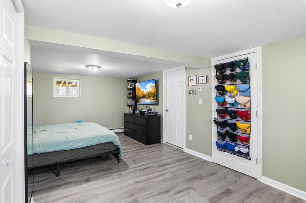 243 Myricks St, Taunton MA 02718-1427 exterior