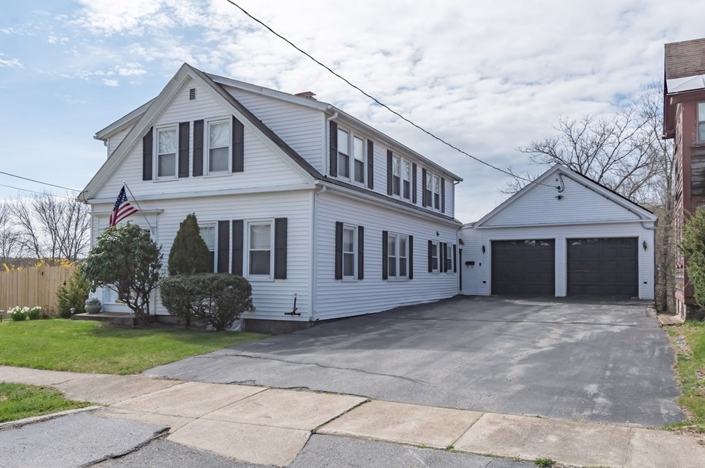 254 Front St, Winchendon MA  01475-1555 exterior