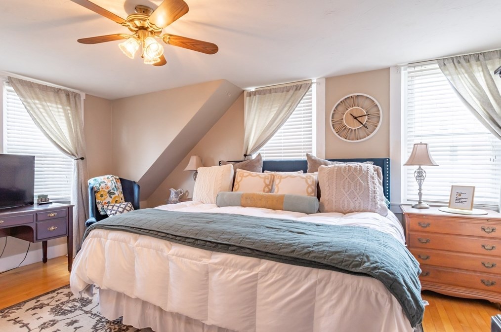 254 Front St, Winchendon MA  01475-1555 exterior