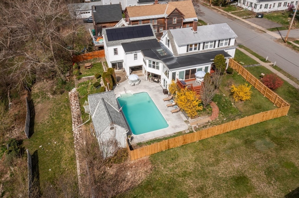 254 Front St, Winchendon MA  01475-1555 exterior