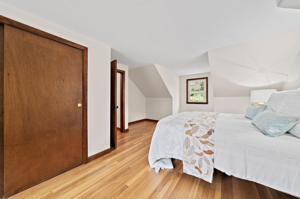 41 Wampatuck St, Pembroke MA  02359-2430 exterior