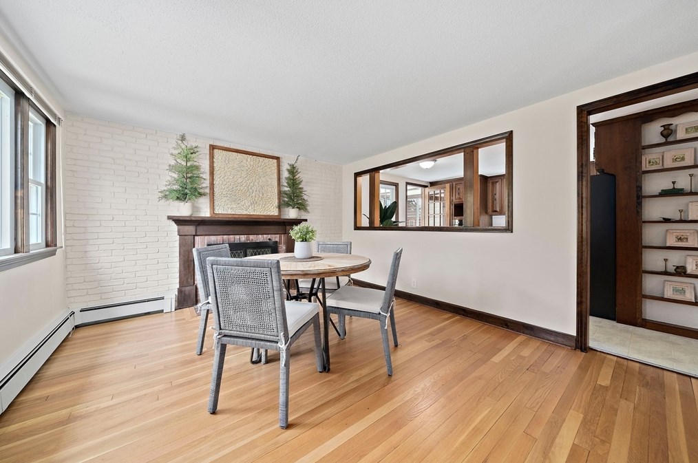 41 Wampatuck St, Pembroke MA  02359-2430 exterior