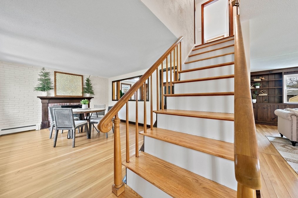 41 Wampatuck St, Pembroke MA  02359-2430 exterior