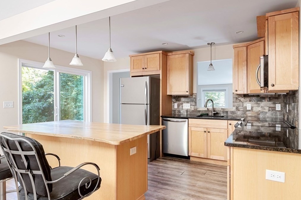 120 Goulding St, Holliston MA 01746-2543 exterior