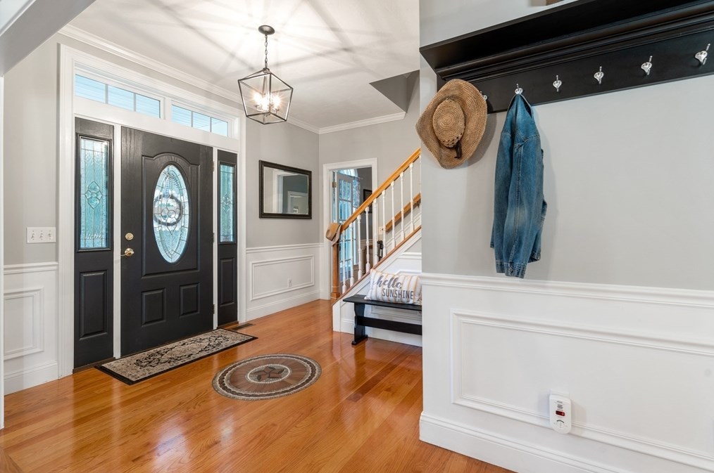 400 New Boston Rd, Sturbridge MA 01566-2322 exterior