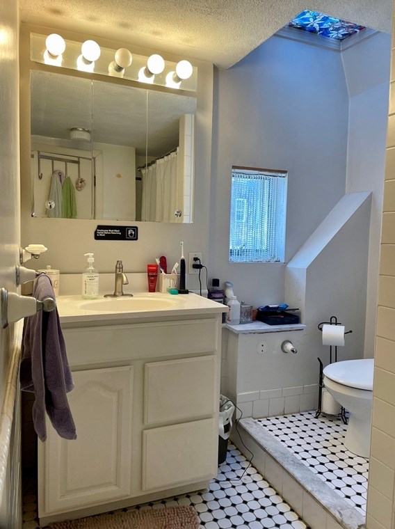 11 Foster St, Boston MA  exterior