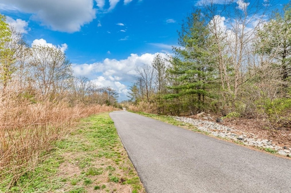 110 Burkhall St, Weymouth MA 02190-3560 exterior