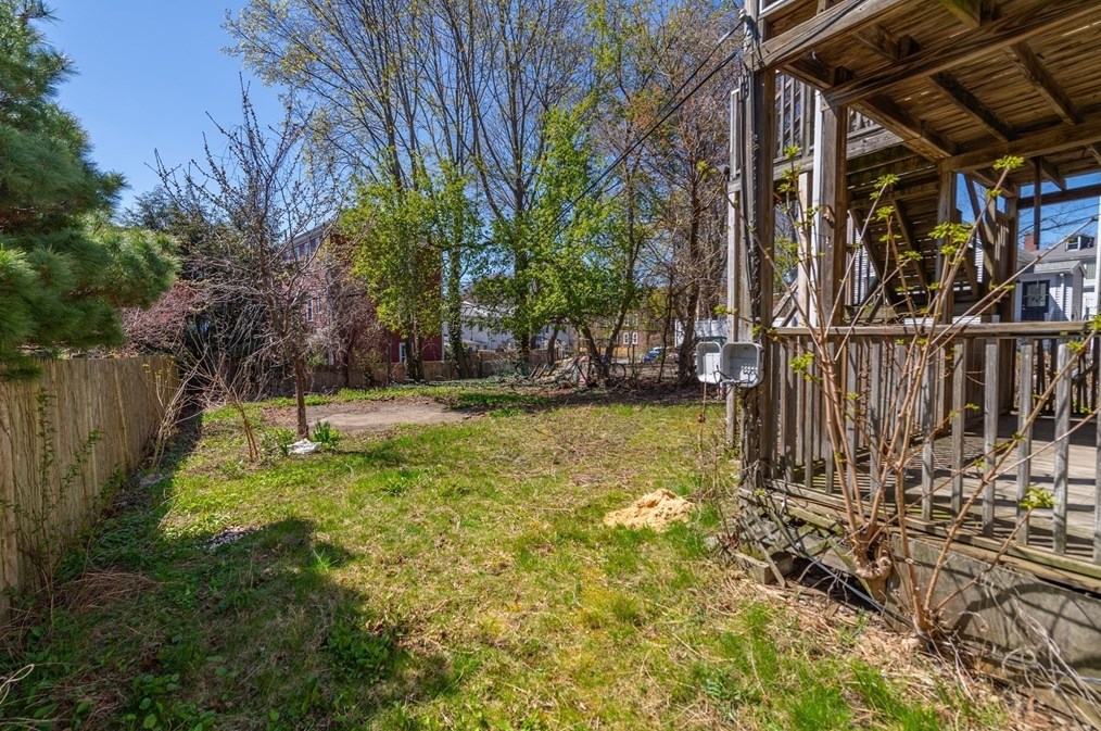 21 Ballard St, Boston MA 02130-3103 exterior