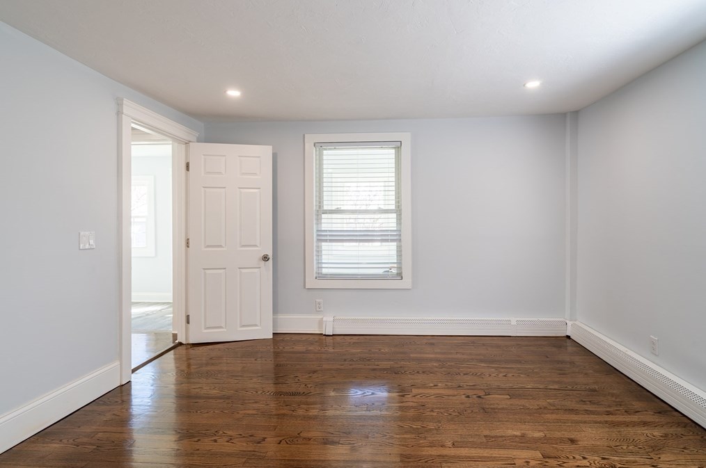 345 Granite St, Quincy MA 02169-4940 exterior