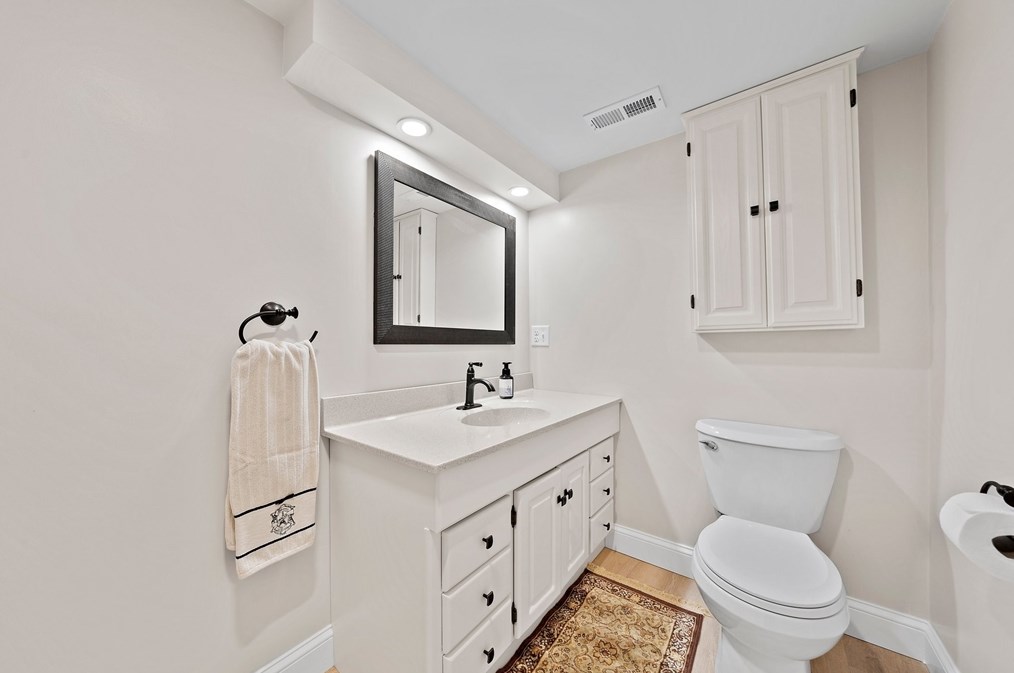 24 Leslie Ave, Weymouth MA  02188-3410 exterior