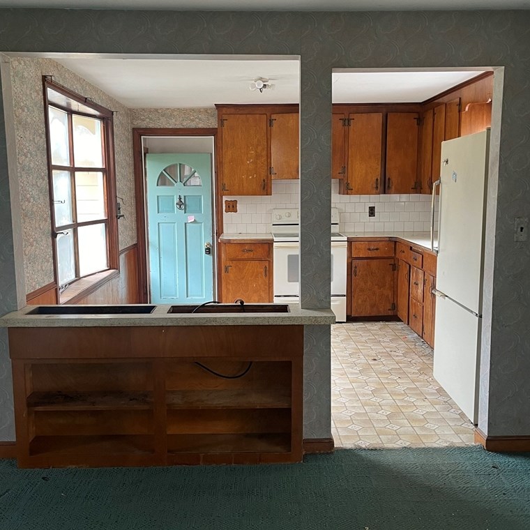 713 Webster St, Marshfield MA  02050-4954 exterior