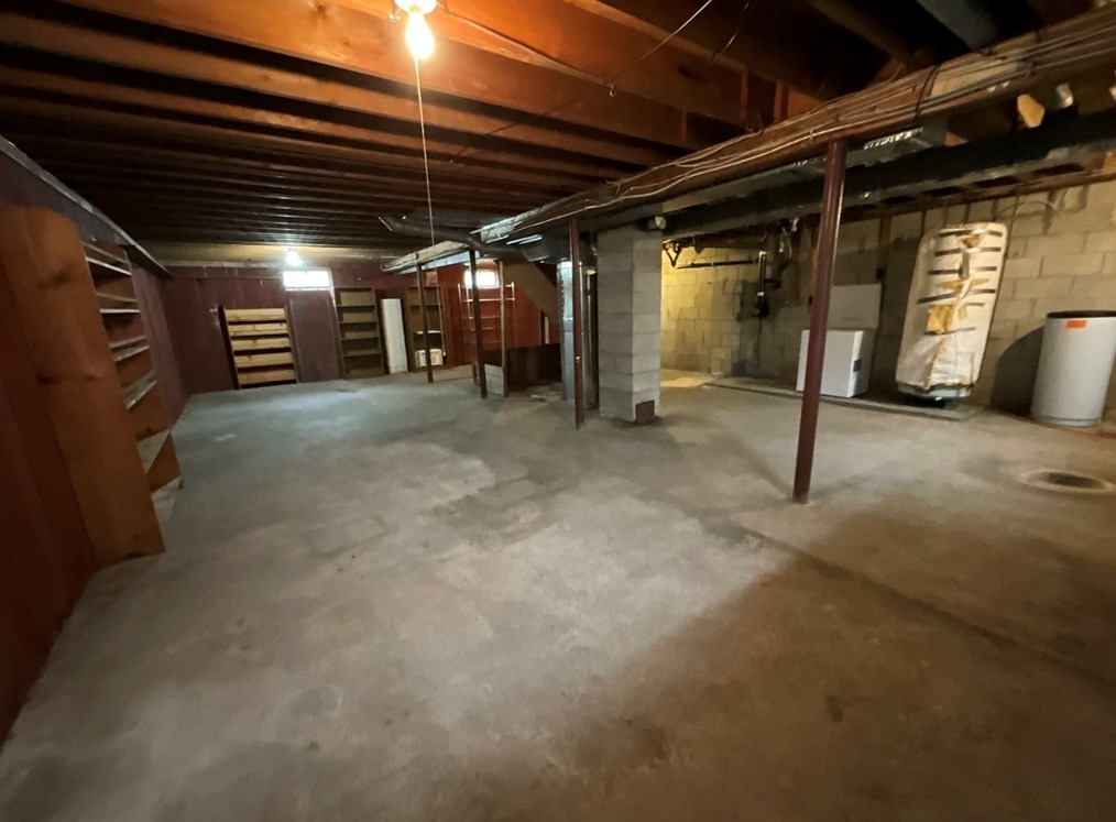 15 Mtn Rd, Gill MA 01354-9716 exterior