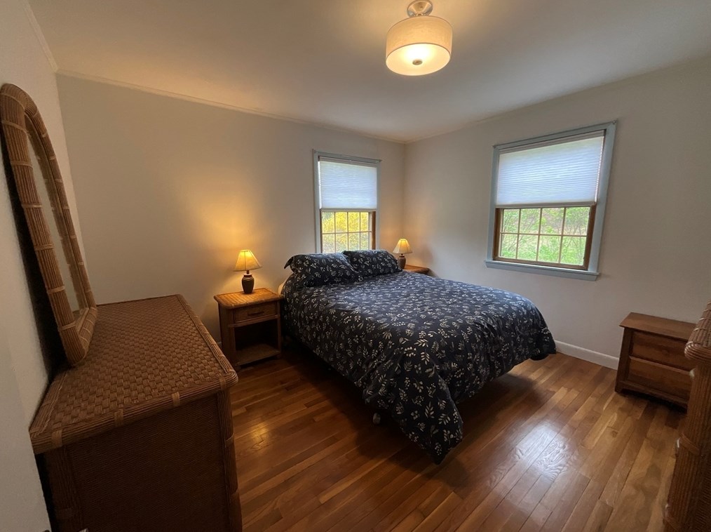 15 Mtn Rd, Gill MA 01354-9716 exterior