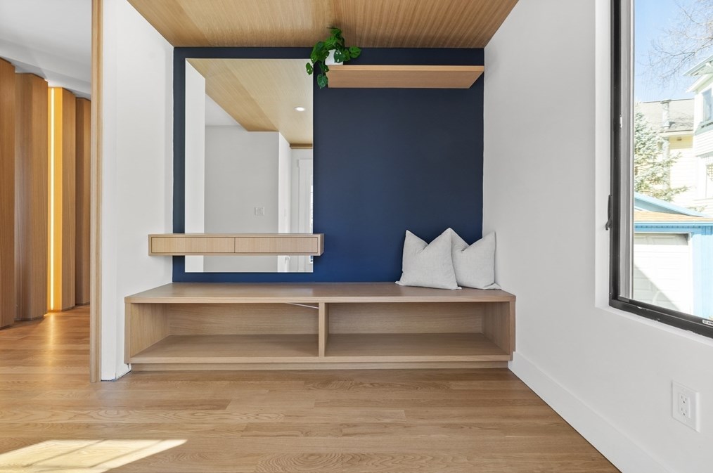 186 Holworthy St, Cambridge MA  02138-4508 exterior