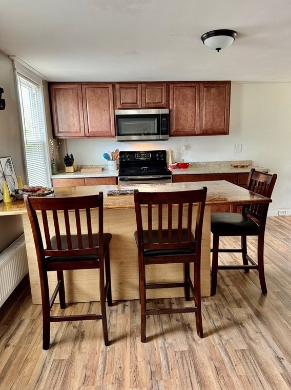 119 Shelburne Rd, Greenfield MA  01301-2107 exterior