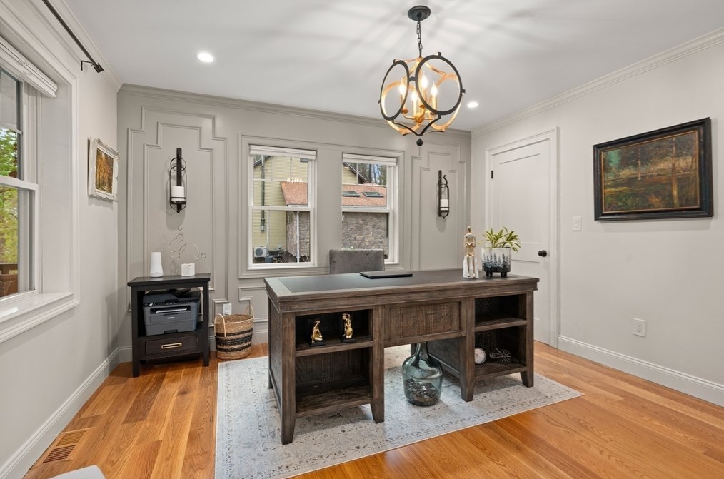 14 Frst Rd, Wakefield MA 01880-3643 exterior