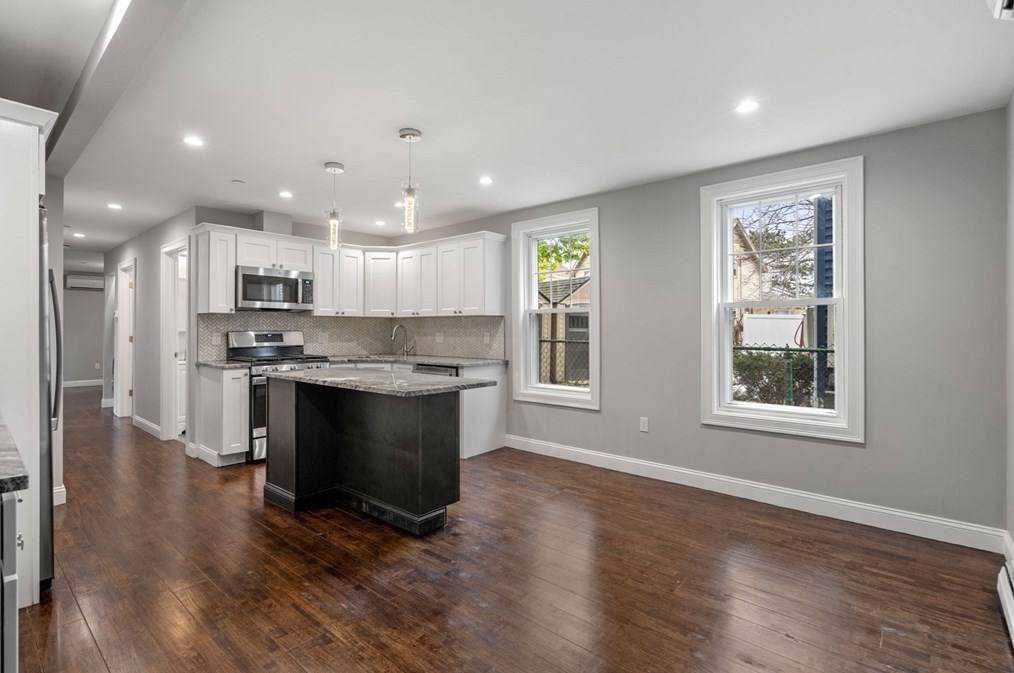 36-38 Sturgis St #38, Winthrop, MA 02152