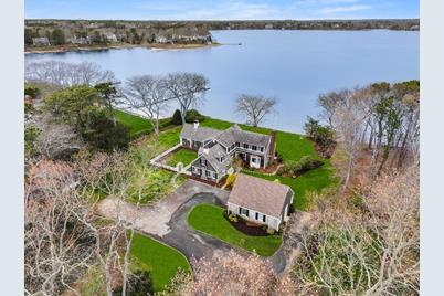 104 Great Bay Rd - Photo 1