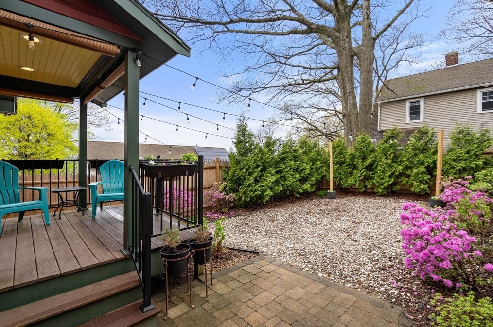 107 Green Hill Pkwy, Worcester MA  01605-2515 exterior