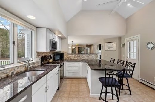 54 Way, Mashpee MA 02649-3536 exterior