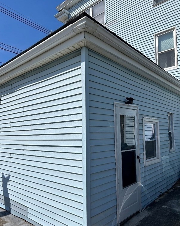 139 Park St, Beverly MA 01915-3224 exterior