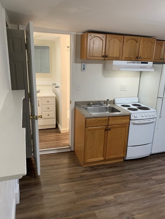 1494 Concord St, Framingham MA  01701-7780 exterior