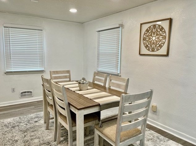 181 Beauchamp Ter, Chicopee MA 01020-2574 exterior