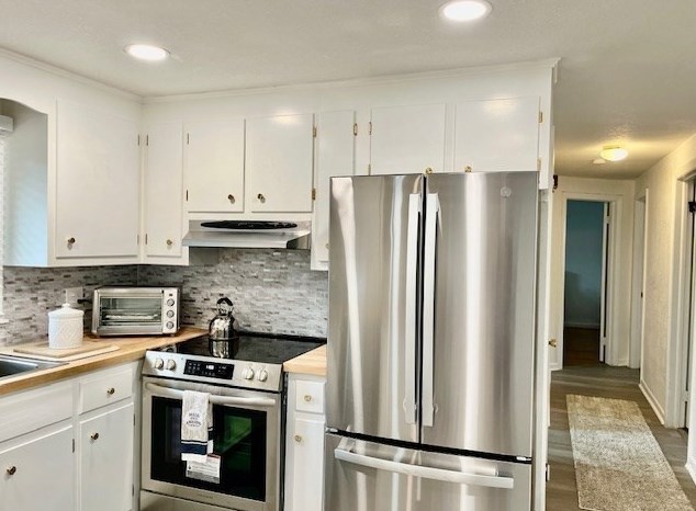 181 Beauchamp Ter, Chicopee MA 01020-2574 exterior