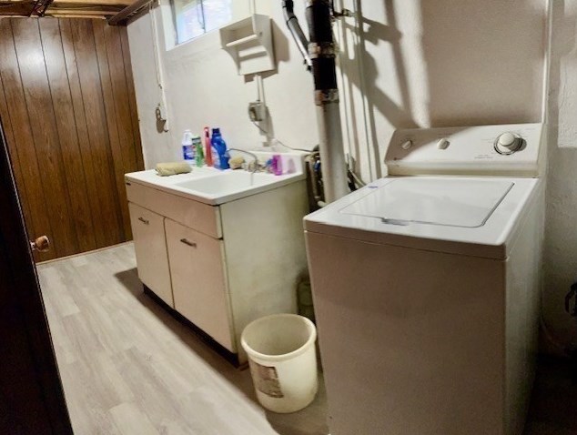 181 Beauchamp Ter, Chicopee MA 01020-2574 exterior