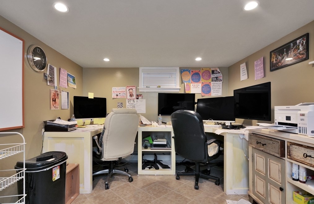 30 Lynn St, Lawrence MA 01843-2808 exterior