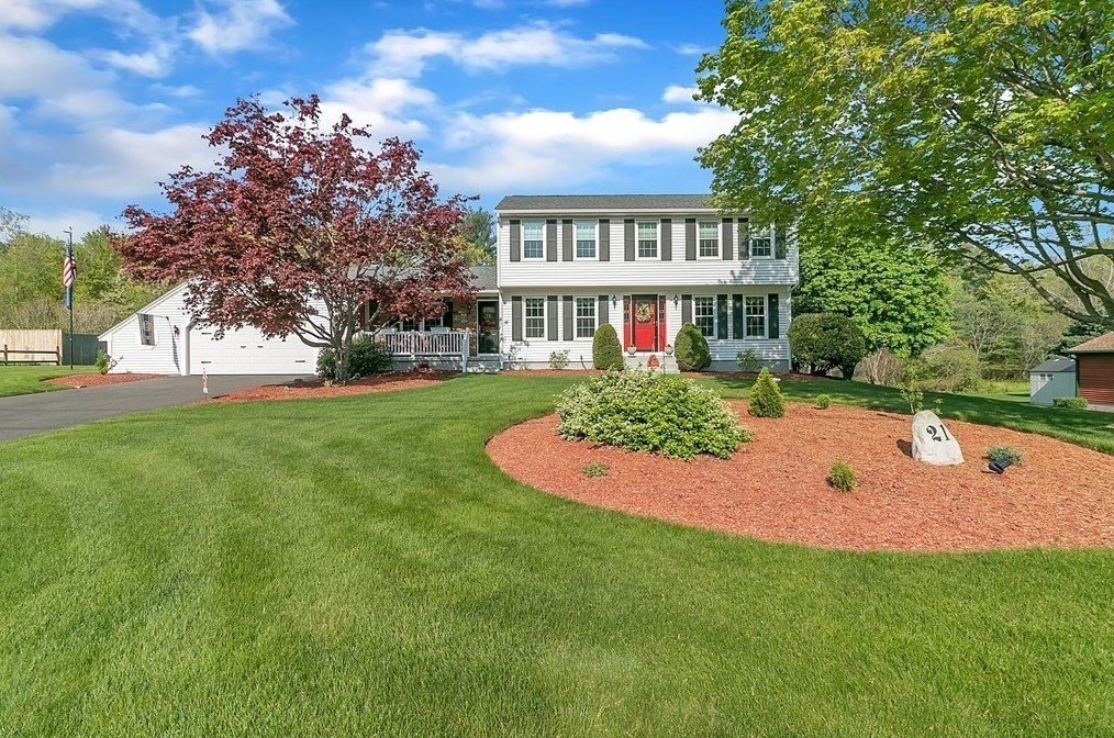 21 Gln Dr, Montgomery MA 01085-1253 exterior