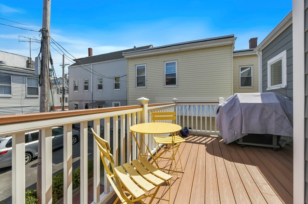 440 Cambridge St, Cambridge MA 02141-1113 exterior