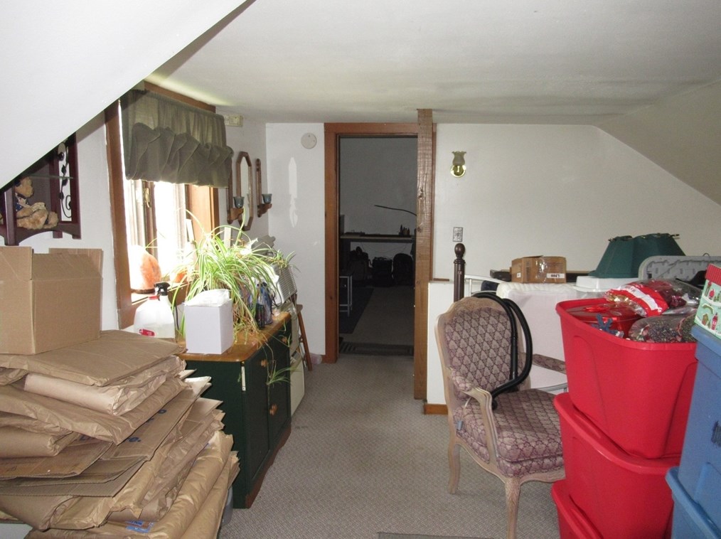 266 Palmer Rd, Monson MA  01057-9517 exterior