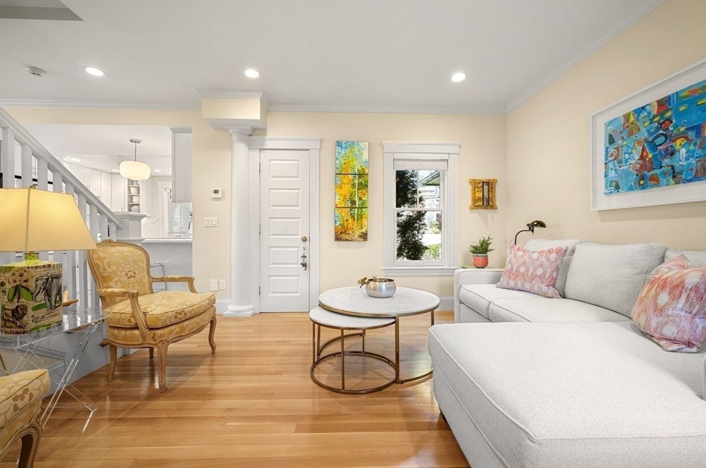 76 Fuller St, Newton MA 02465-2811 exterior