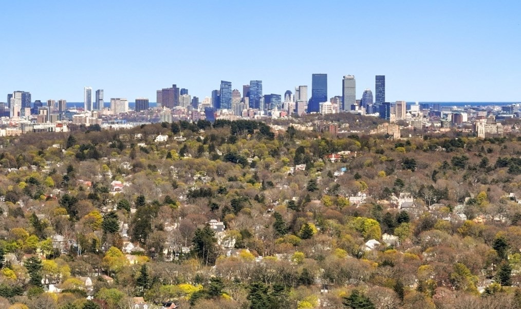 76 Fuller St, Newton MA 02465-2811 exterior