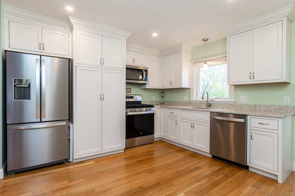 20 Janet Rd, Quincy MA 02170-3906 exterior