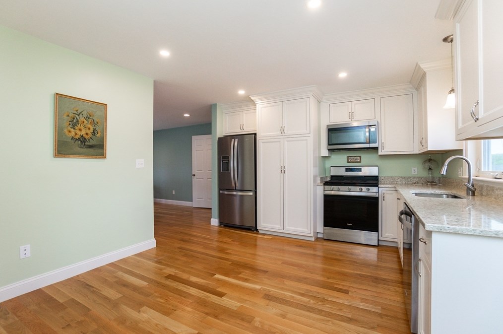 20 Janet Rd, Quincy MA 02170-3906 exterior