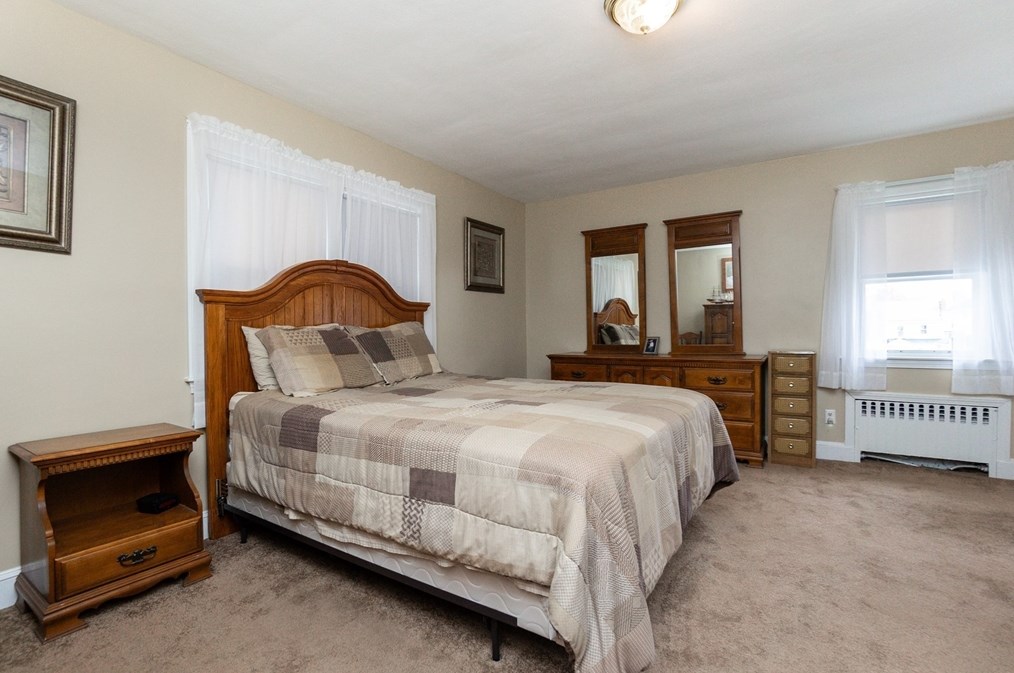 20 Janet Rd, Quincy MA 02170-3906 exterior