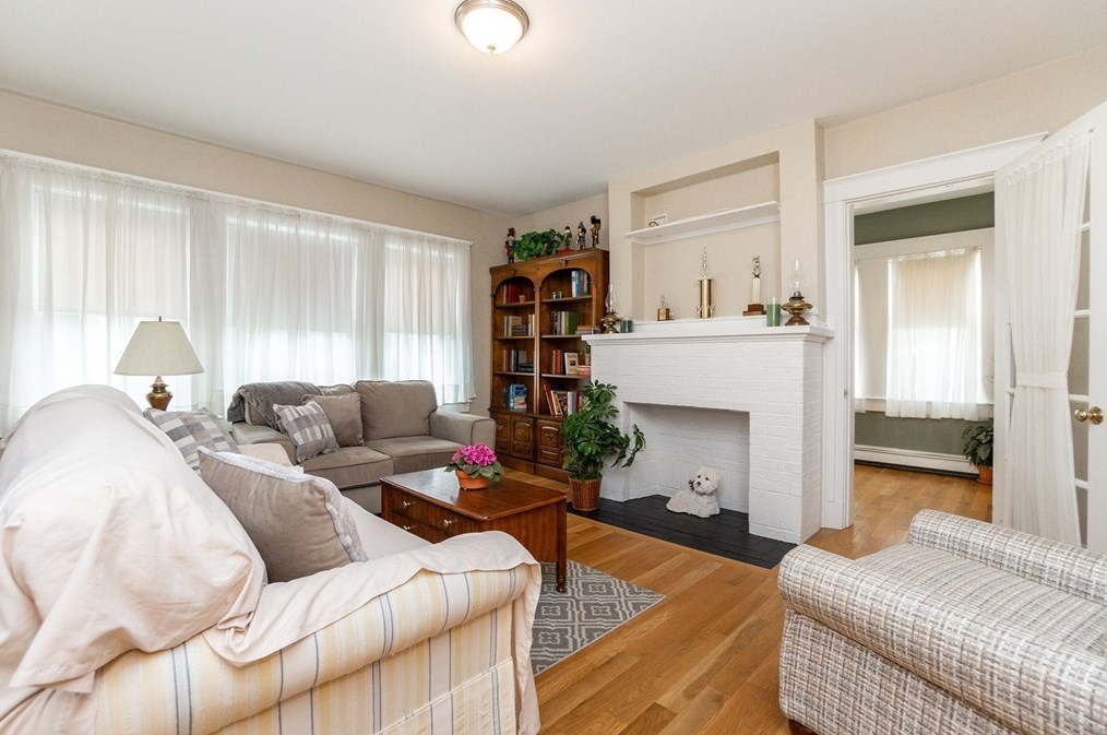 20 Janet Rd, Quincy MA 02170-3906 exterior