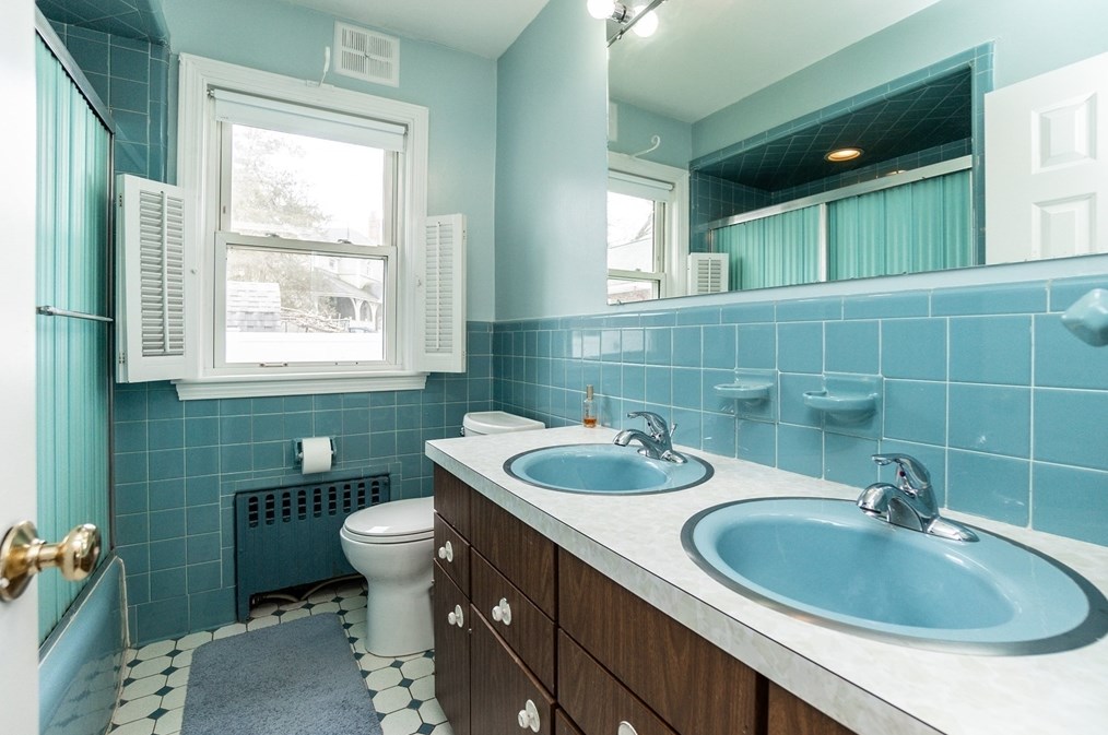 20 Janet Rd, Quincy MA 02170-3906 exterior