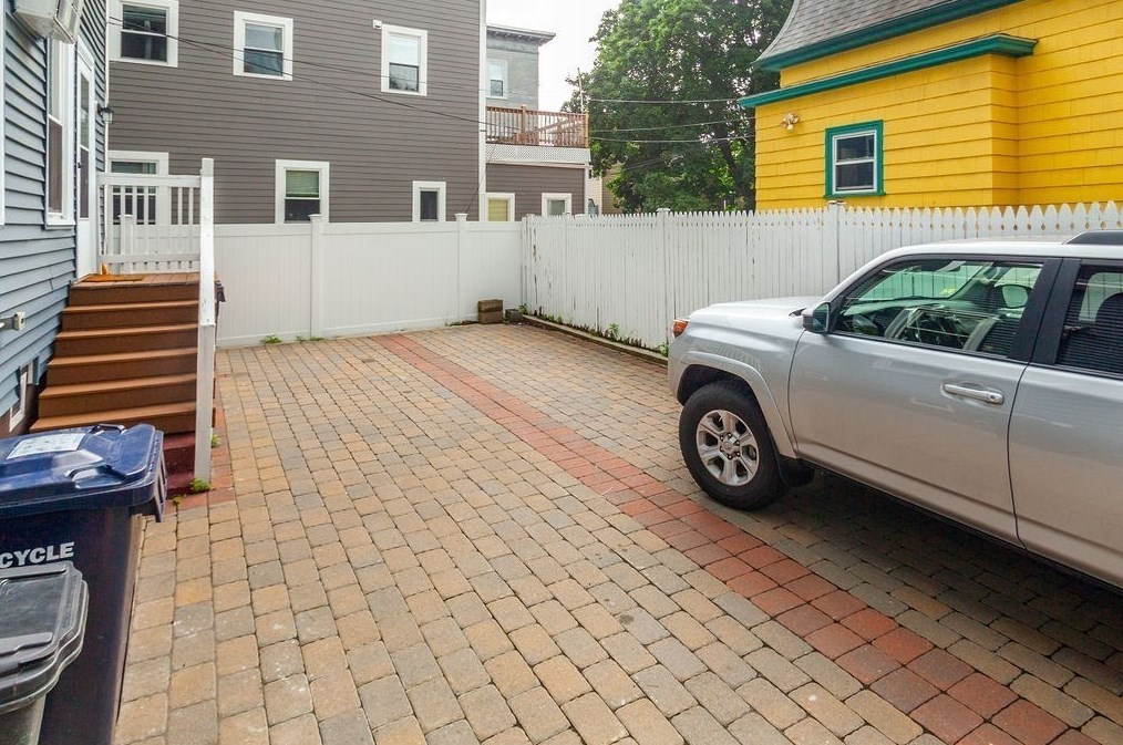 336 Western Ave, Cambridge MA 02139-3760 exterior