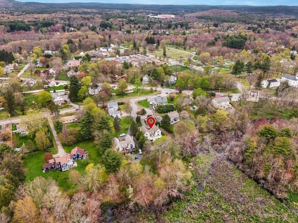 6 Tricorner Cir, Northborough MA  01532-1878 exterior