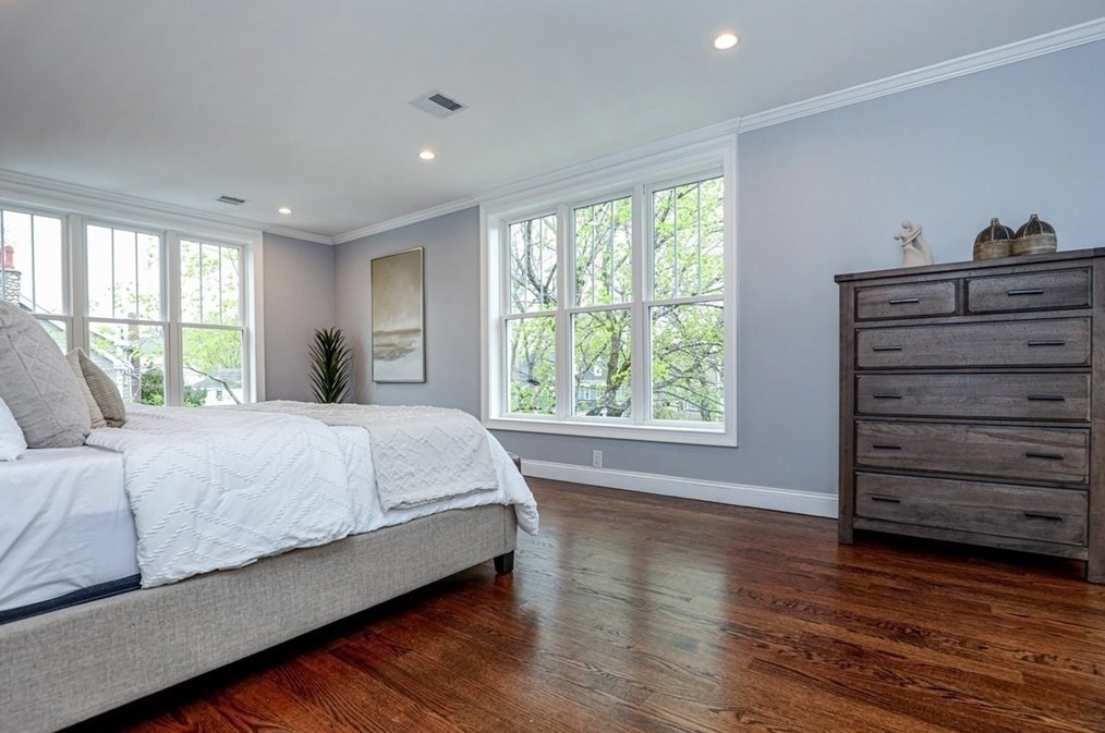 113 Hunnewell St, Needham MA 02494-1809 exterior